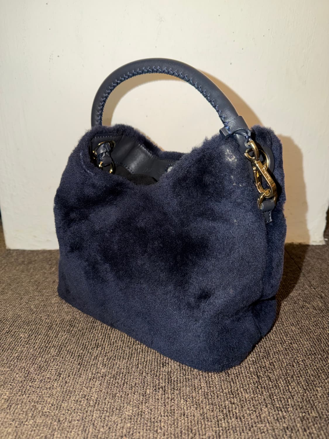 Elleme 퍼 핸드백 상품이미지1