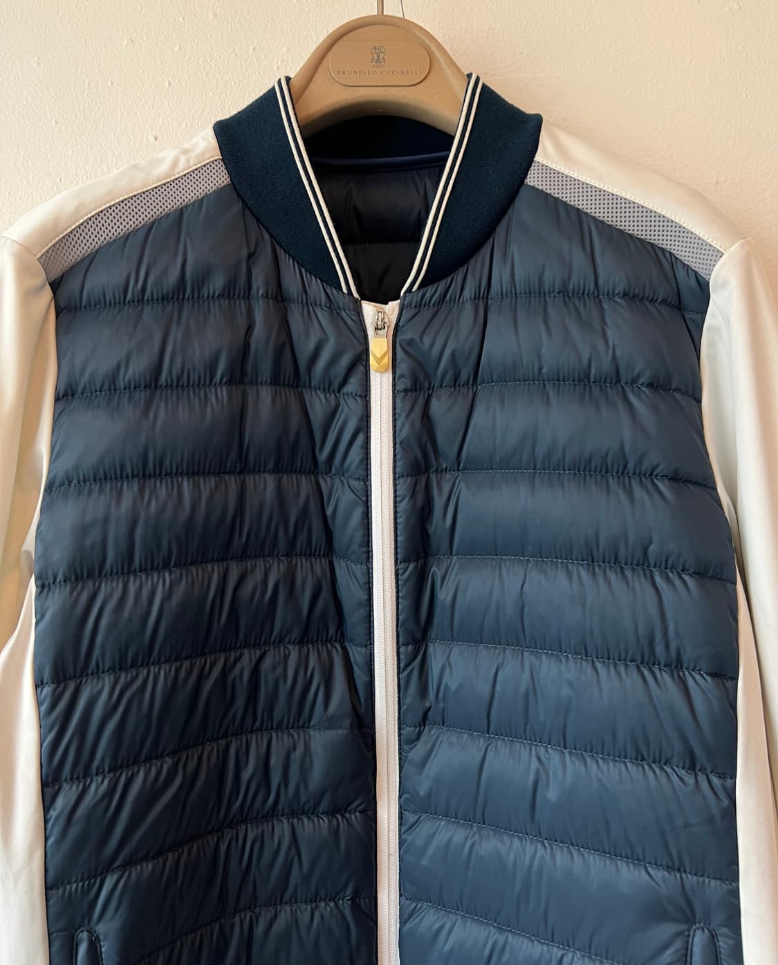 캘러웨이  네이비 간절기 골프 구스경량패딩
 상품이미지2