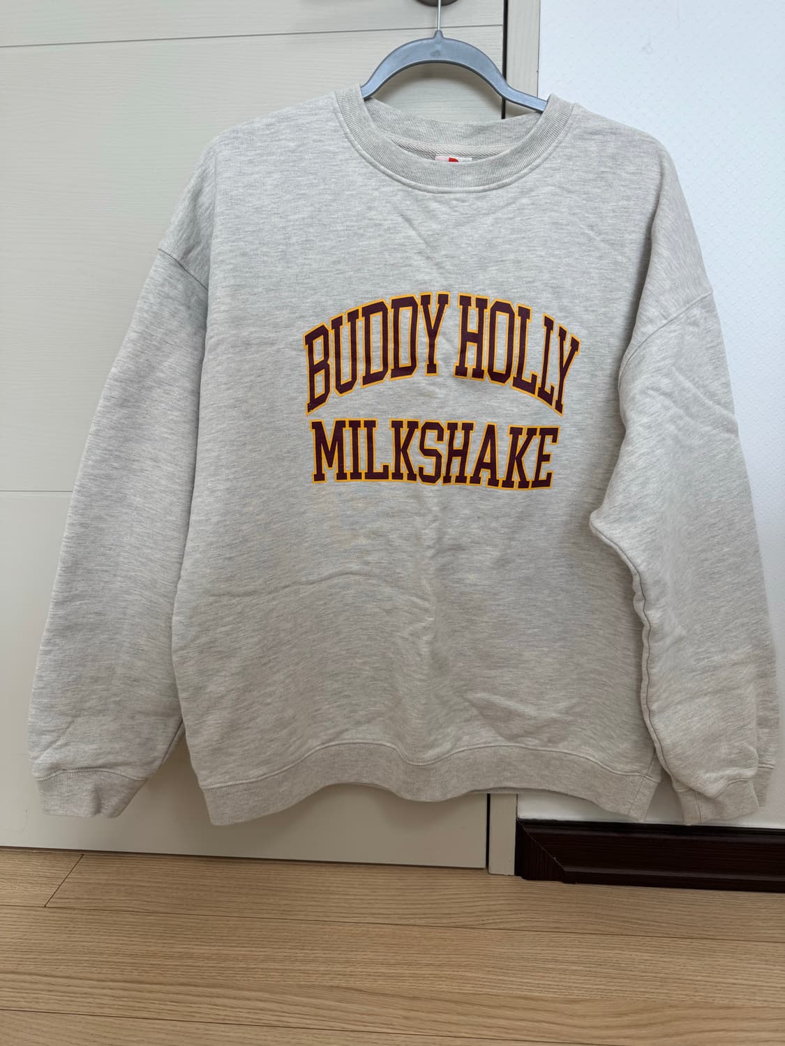 듀테로 맨투맨 팝니다(M사이즈) 상품이미지1