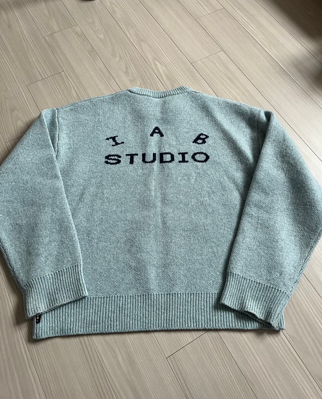 아이앱 스투디오 니트 스틸 블루 M 상품이미지2