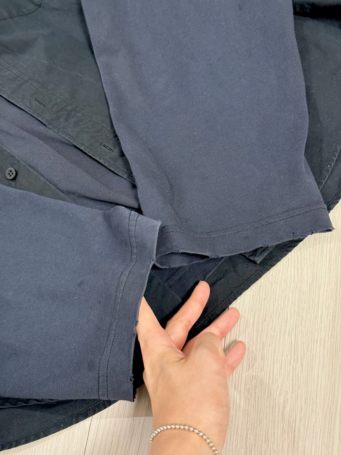 [3] 발렌시아가 BB로고 트롱프뢰유 셔츠 레이어드 롱슬리브 블랙 상품이미지5