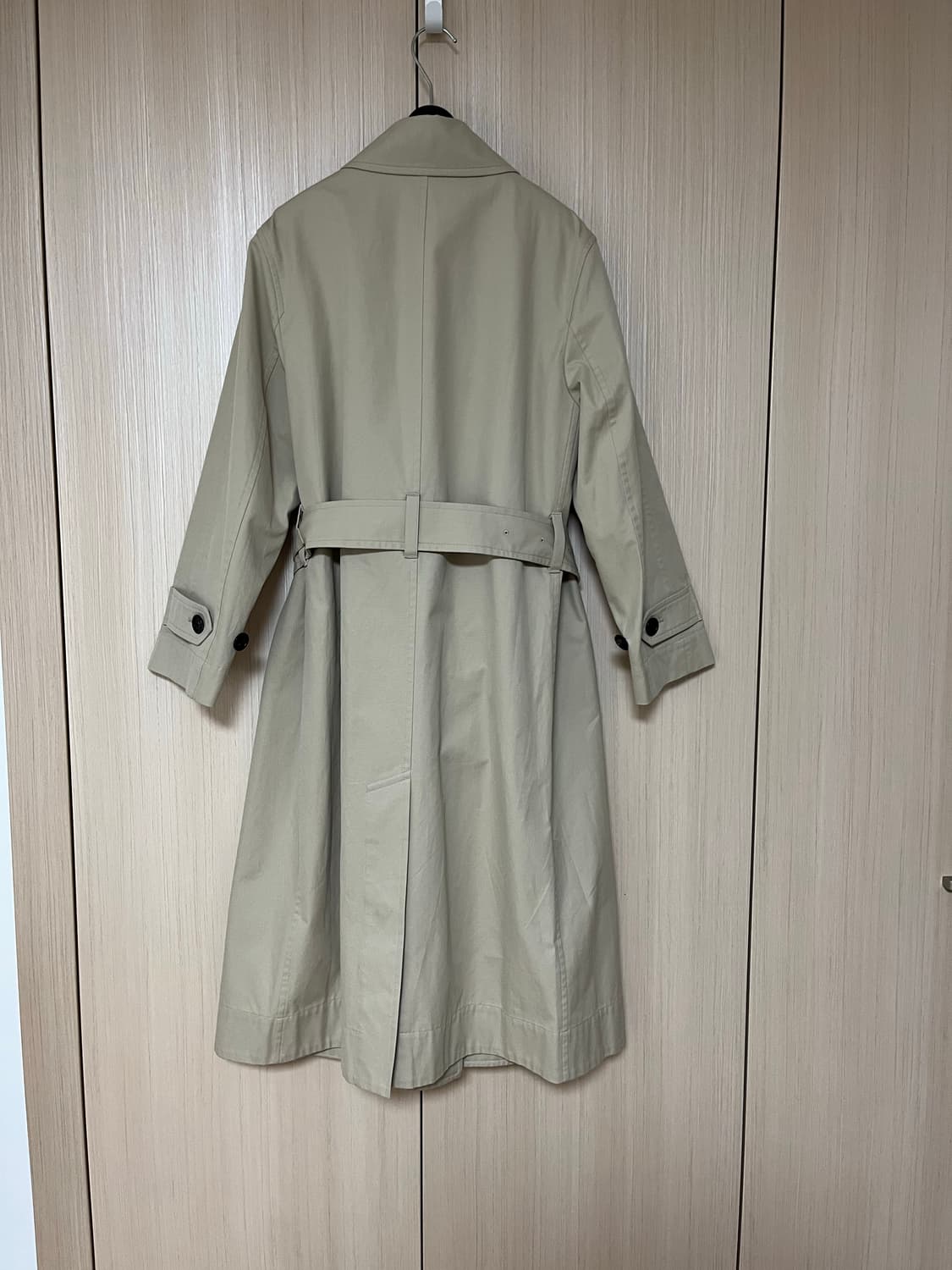 마가렛호웰 트렌치코트 상품이미지3