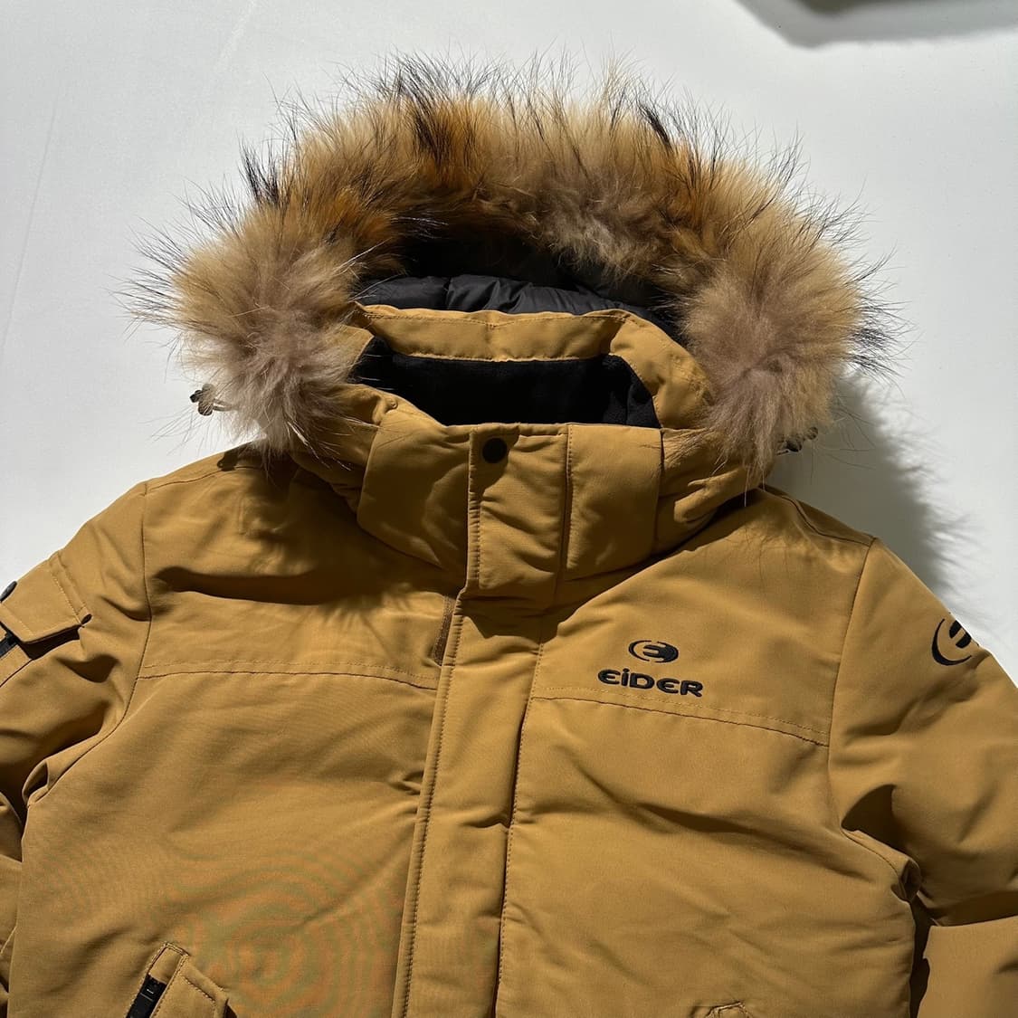 아이더 스투키 다운 숏패딩 파카 상품이미지3