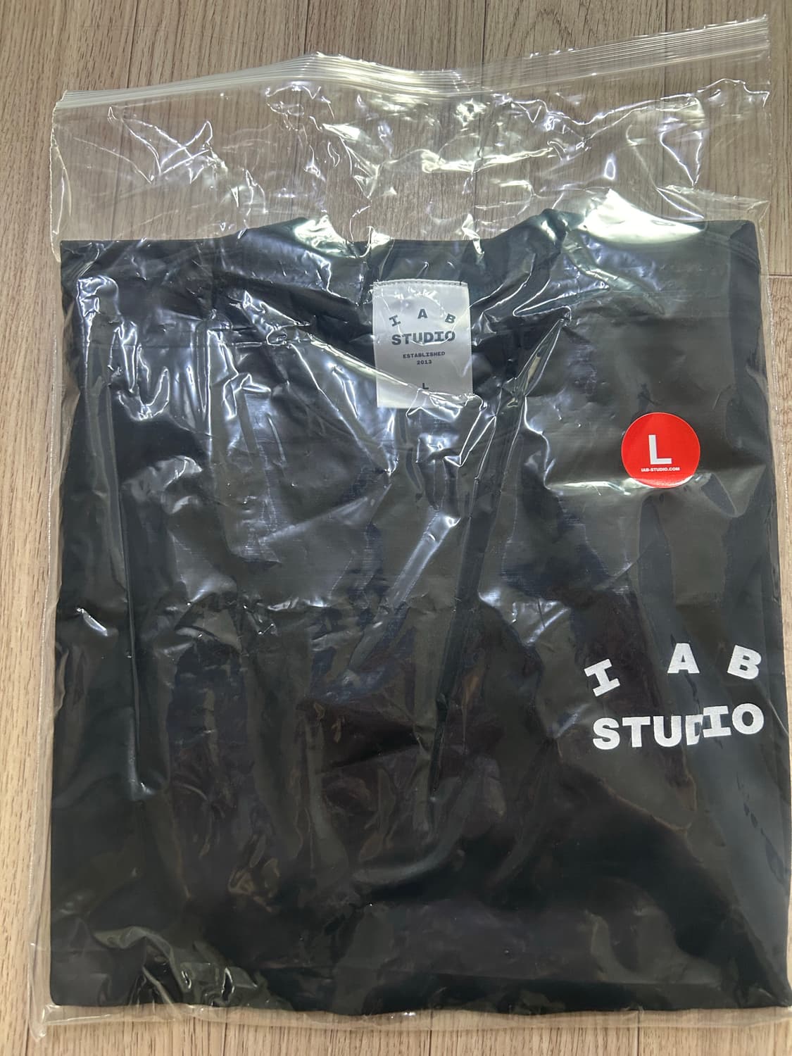 아이앱 스튜디오 반팔 상품이미지1