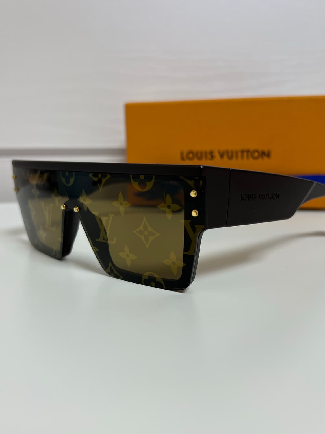 [정품] 루이비통 와이메아 L 선글라스 브라운 / Z1671E 상품이미지4