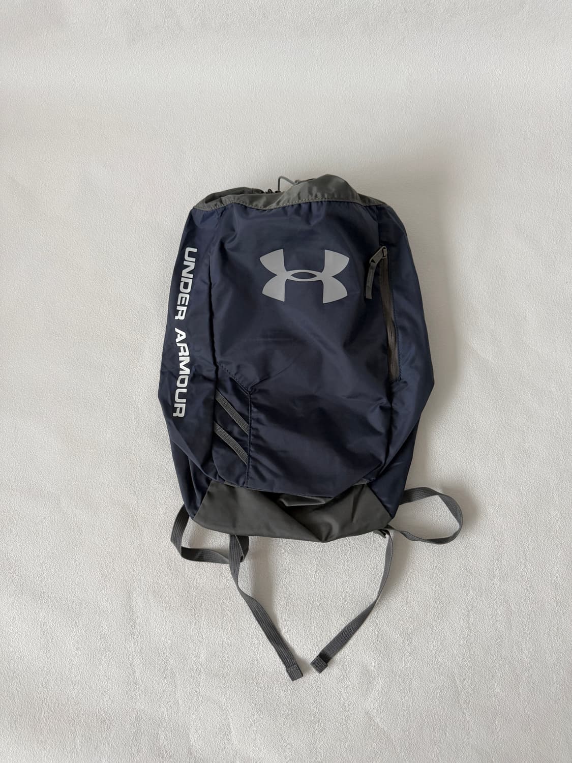 언더아머(Underarmour) 경량 백팩 상품이미지1