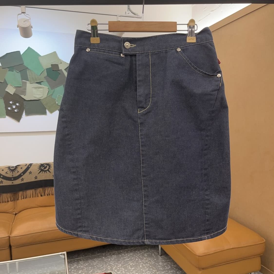 리바이스 엔지니어드 플레어 여리 데님 청치마 27인치 C08270 상품이미지3