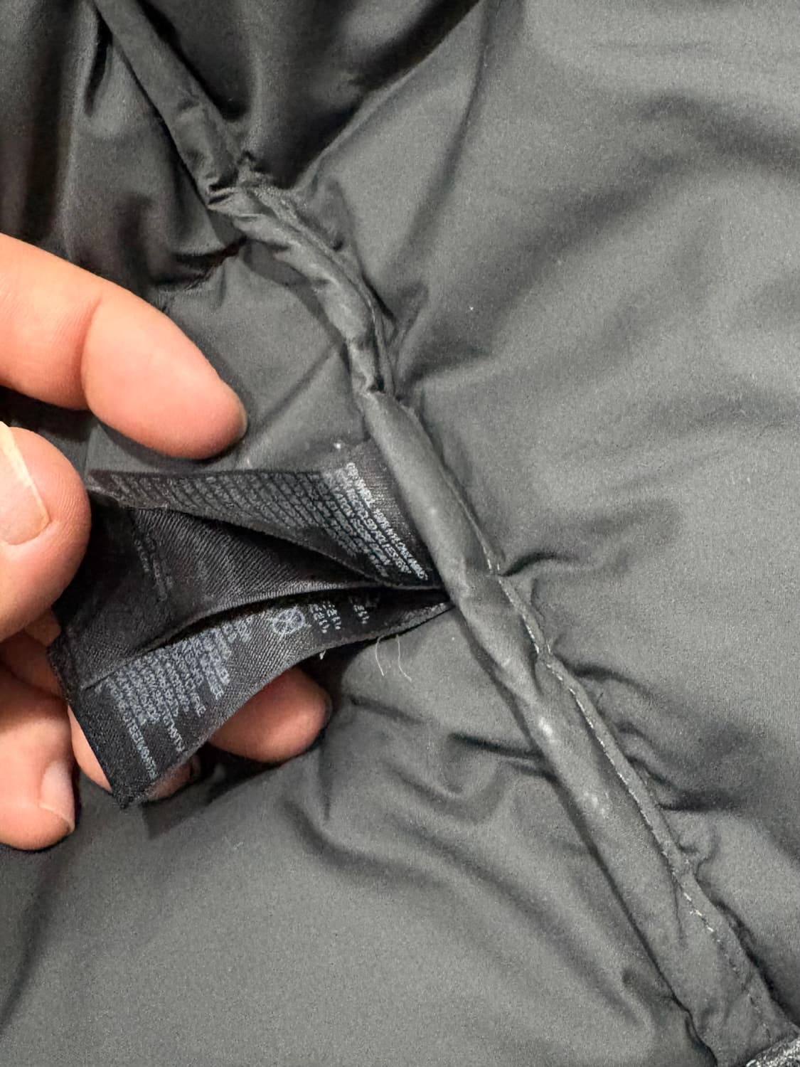 노스페이스 눕시 700 구스 다운 자켓 다크 그레이 상품이미지8