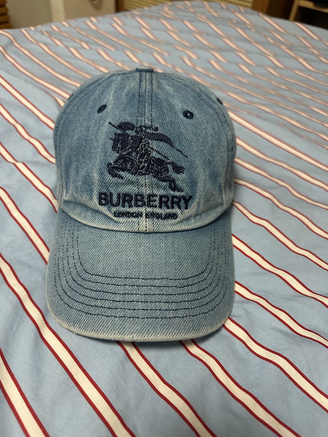 슈프림 버버리 데님 캡 상품이미지1