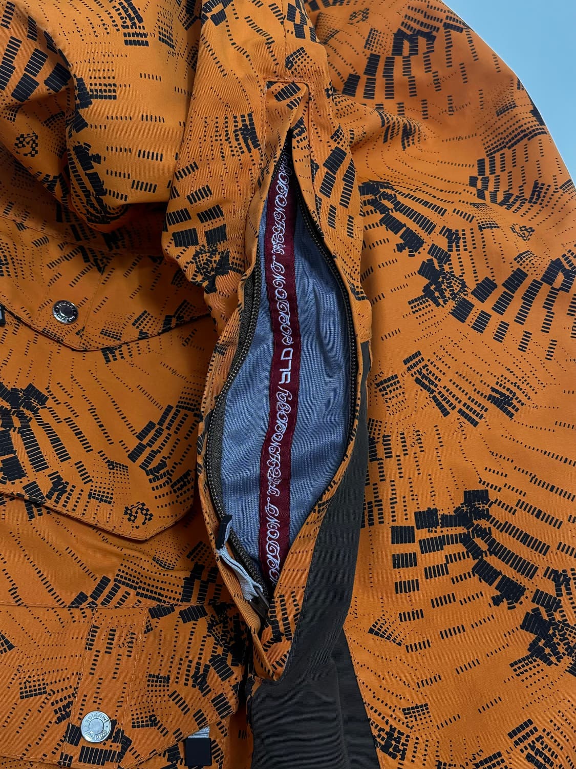 sold owt 패턴 스키복 바람막이 자켓 상품이미지6