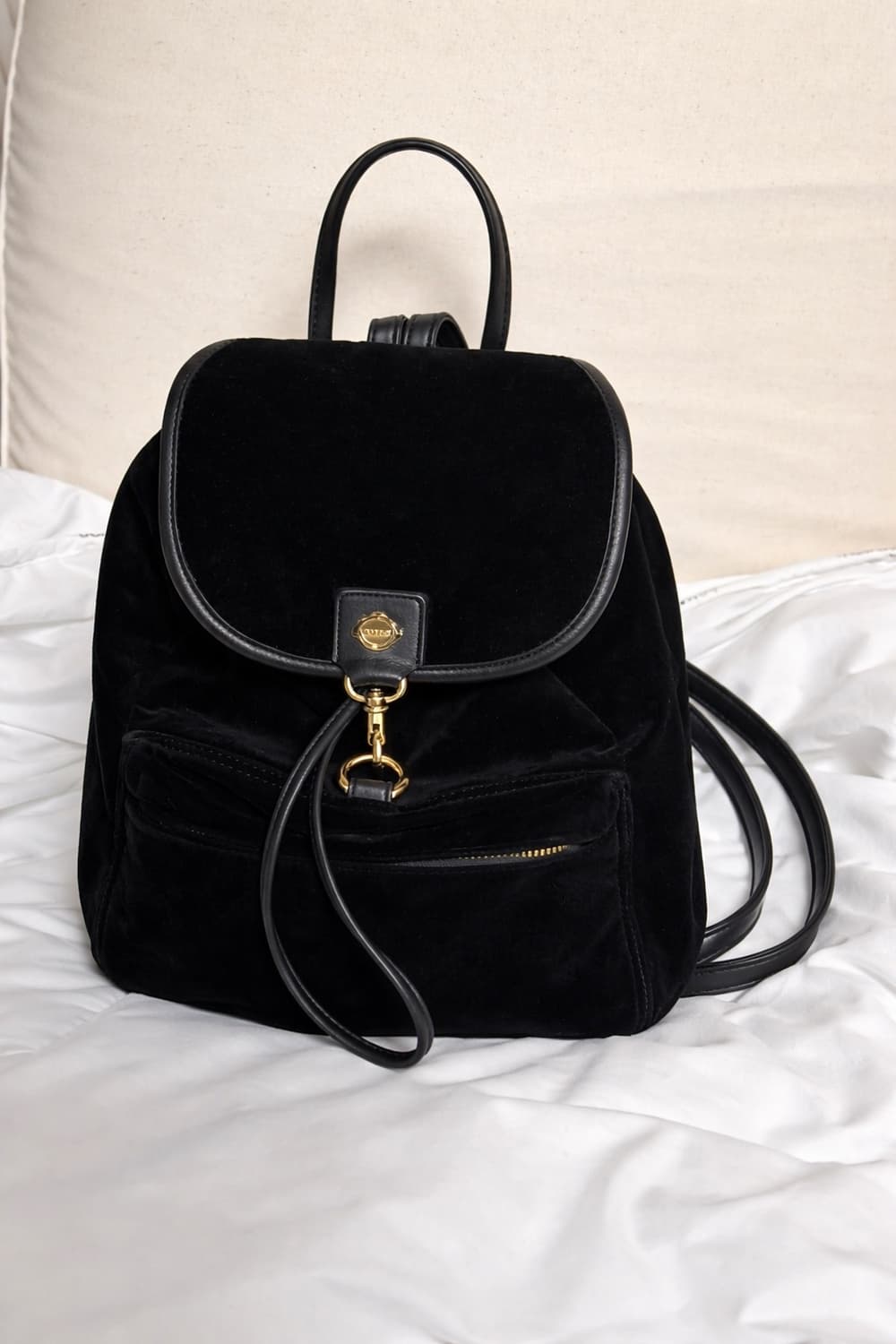 언에디트 헤일리 벨뱃 백팩 Hailey Velvet Backpack 상품이미지2