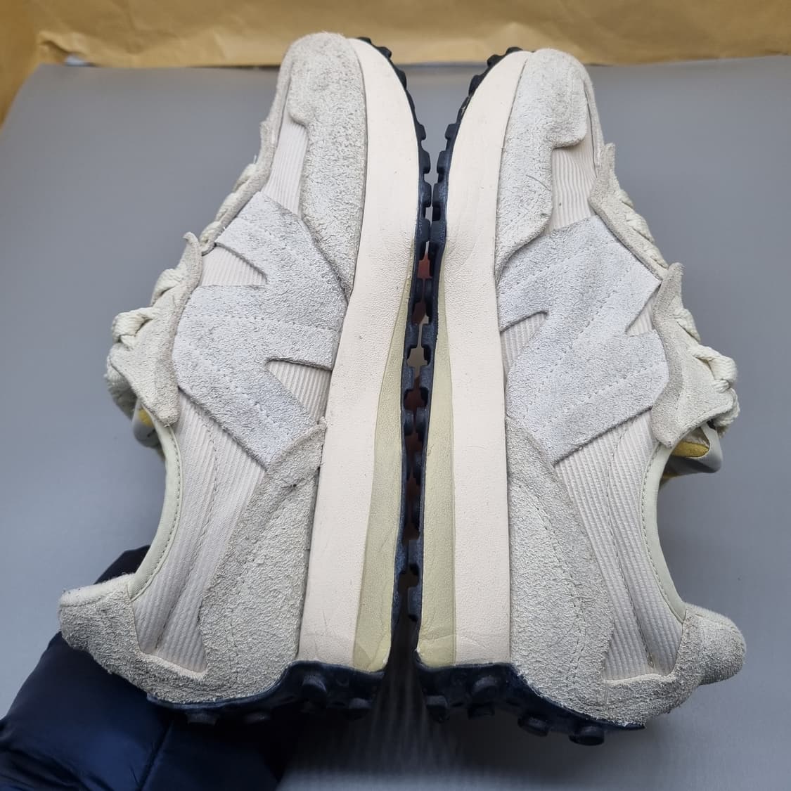 뉴발란스 327 터틀도브 남성운동화 265 상품이미지5