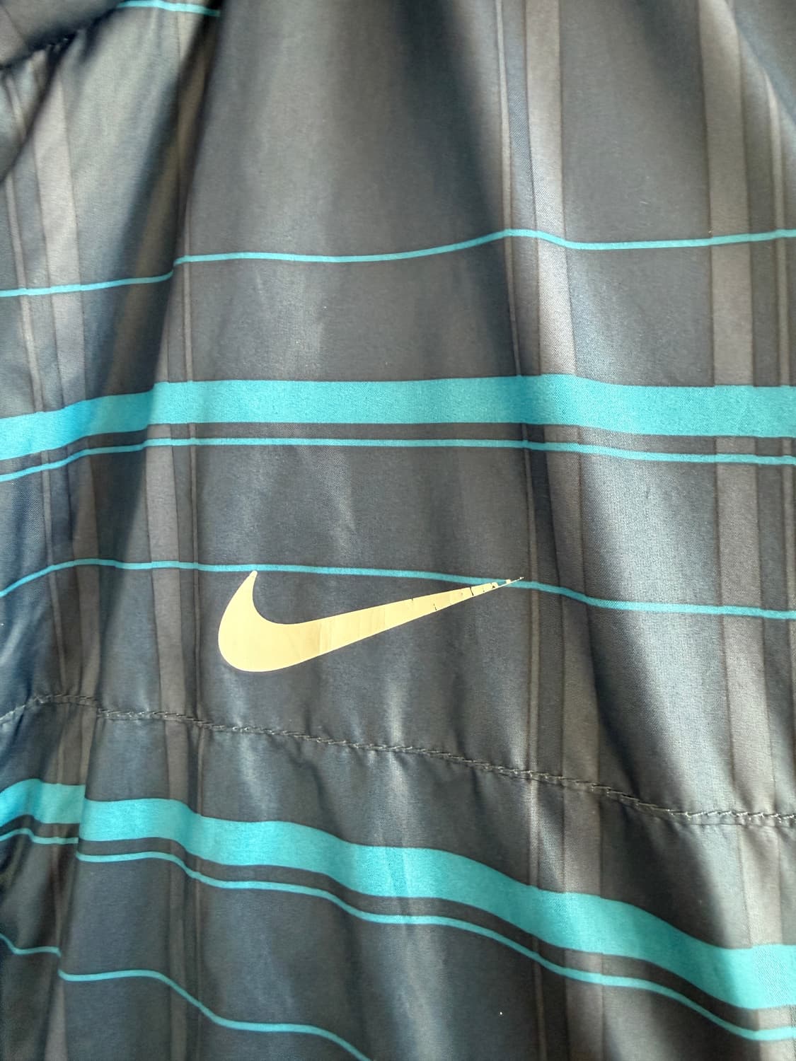 나이키(NIKE) 리버시블 덕다운 패딩 상품이미지8