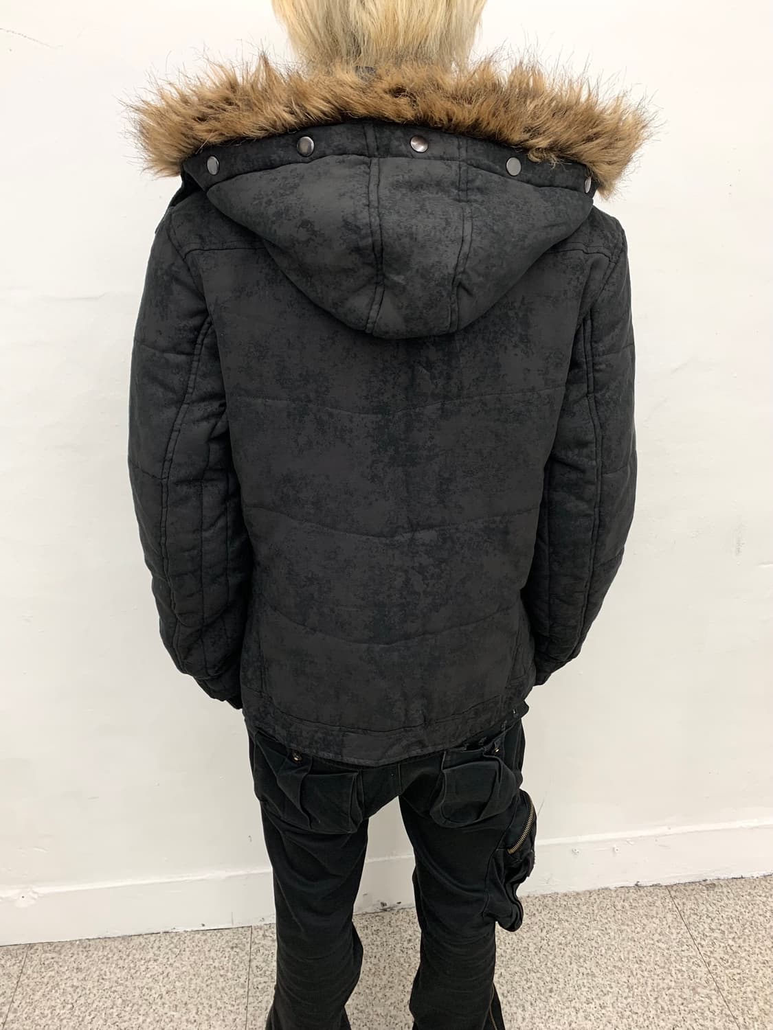 In the attic crack washed fur hood paddi 상품이미지8