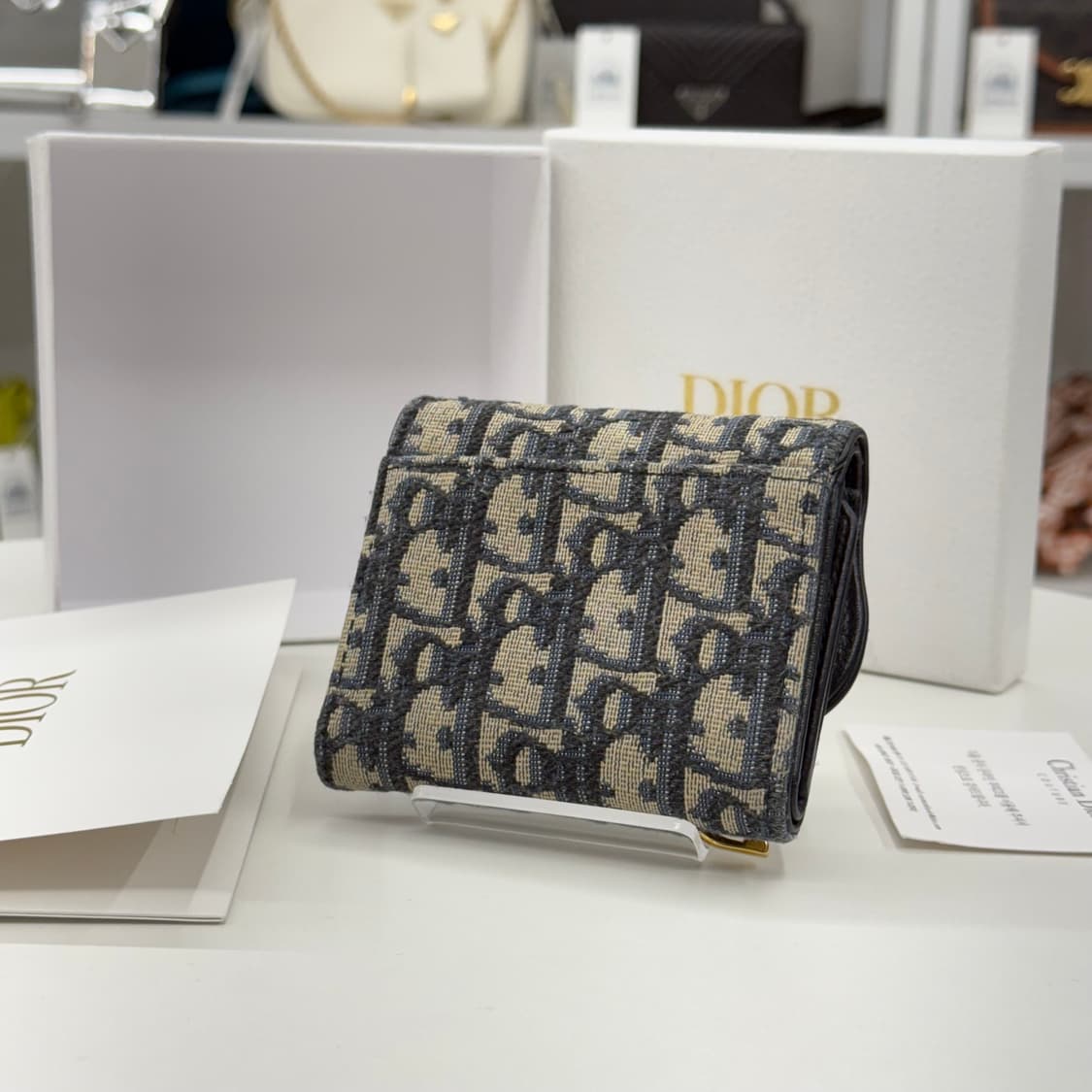 [OS] 디올 오블리크 새들 로투스 반지갑 상품이미지2