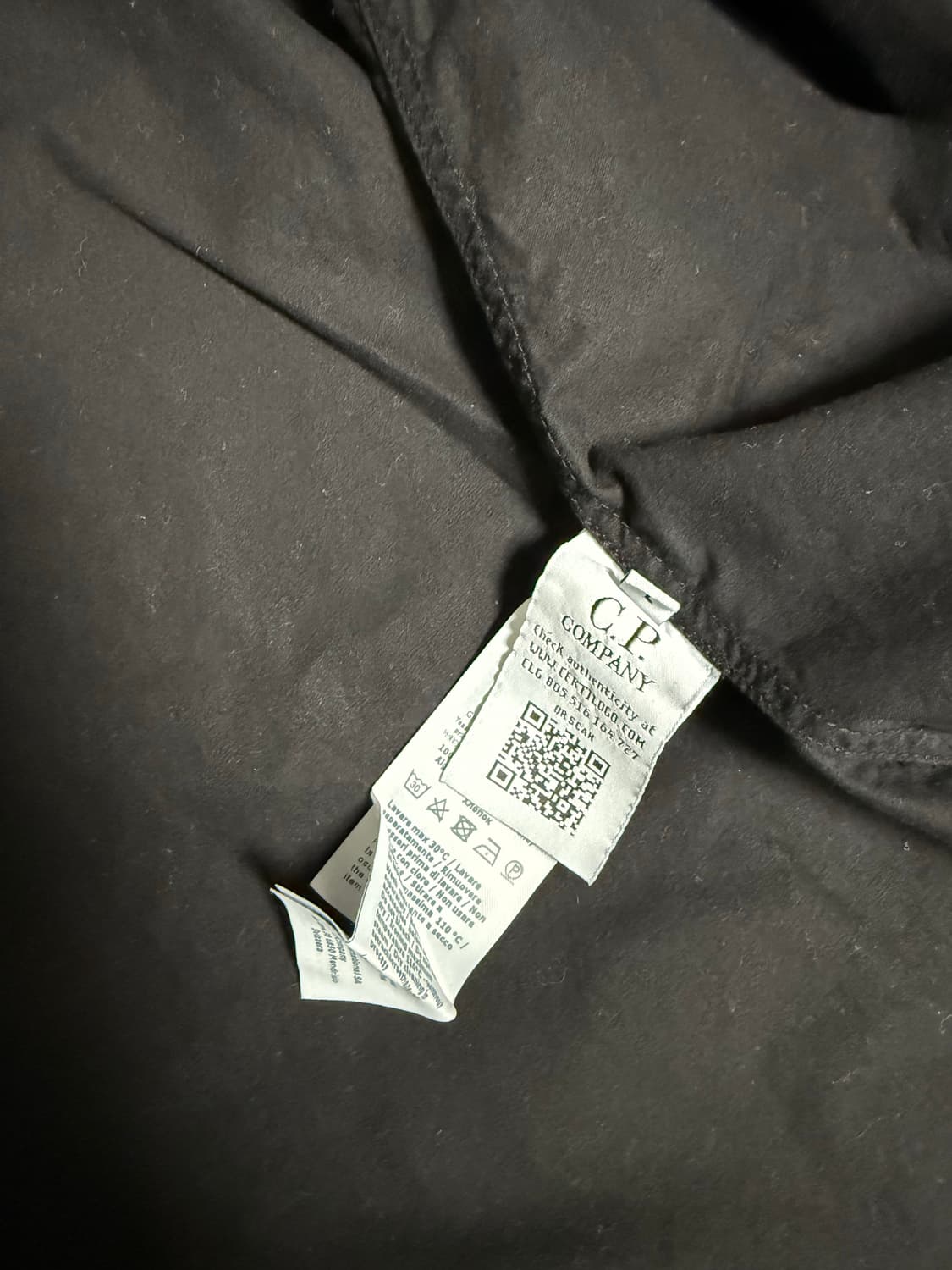 C.P. 컴퍼니 개버딘 가먼트 다이드 유틸리티 셔츠 블랙 - 21SS 상품이미지4