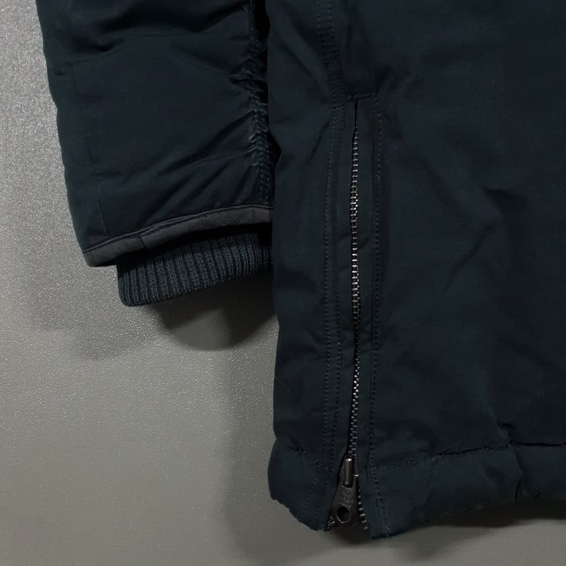 코오롱 시리즈 나누크 라쿤 퍼 대장급 헤비 다운 패딩 점퍼 다크그린 카키 상품이미지10