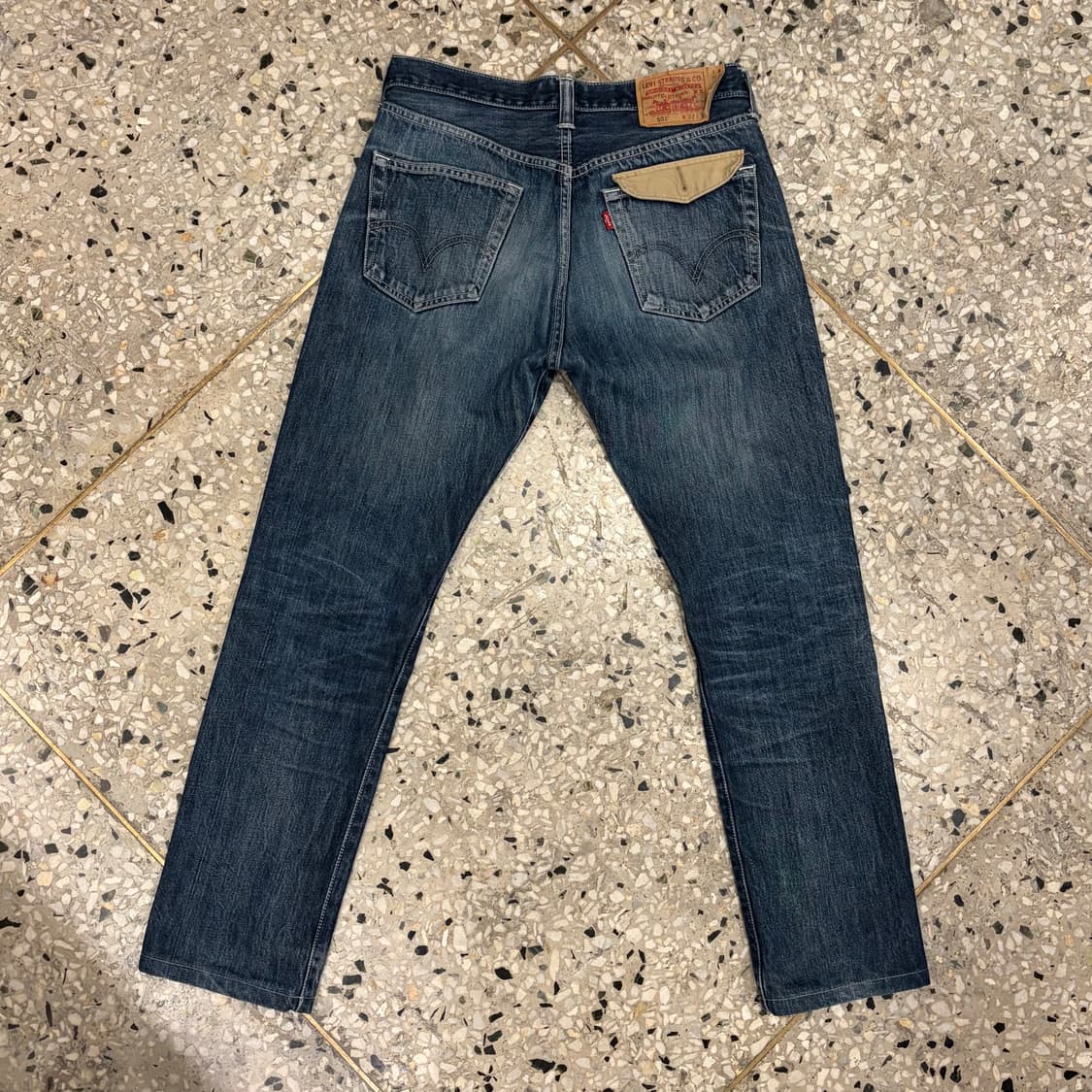 levi's 리바이스 501 포켓 스트레이트 워싱 진 상품이미지5