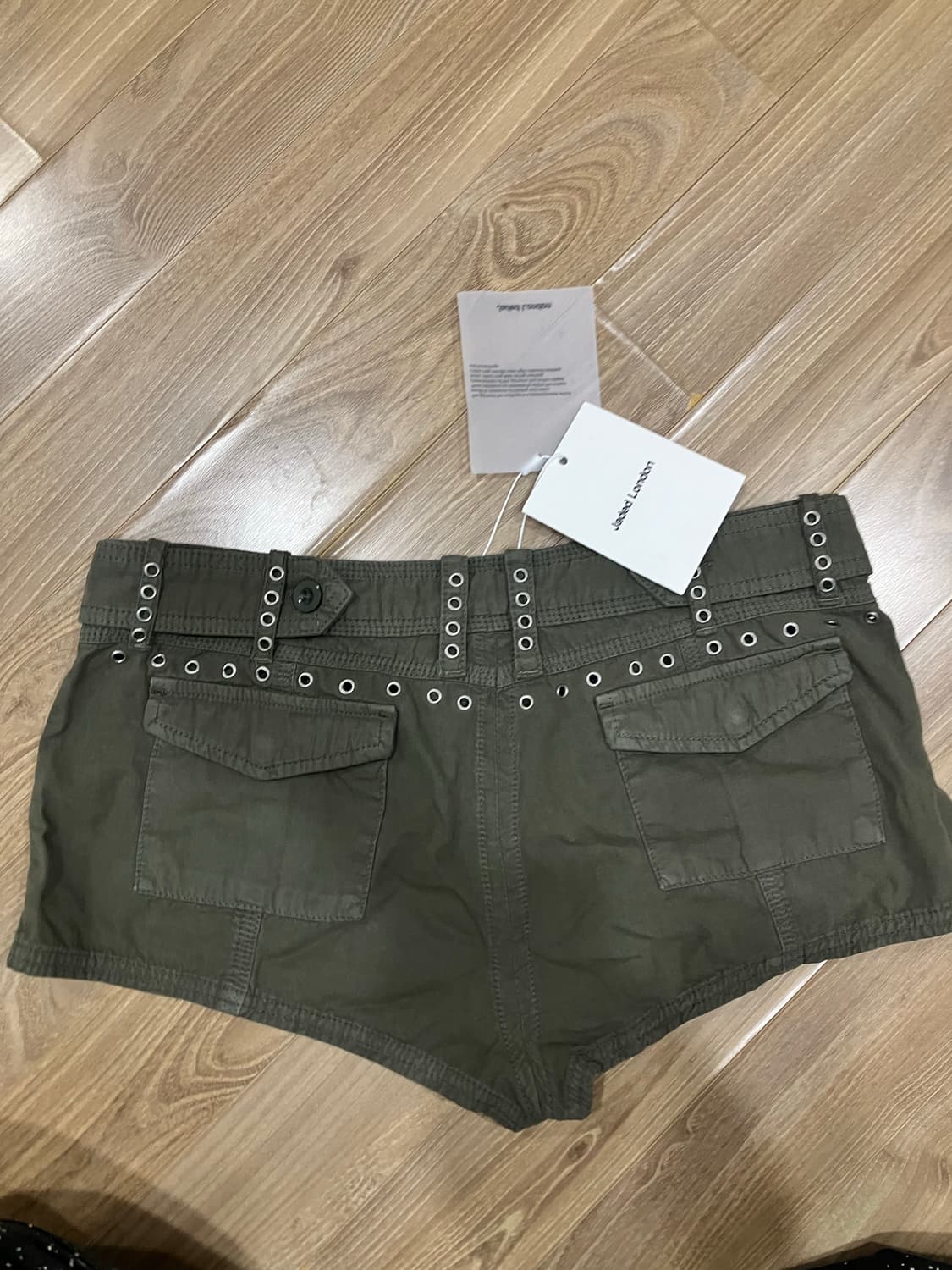 제이디드런던 cargo mini shorts 상품이미지4