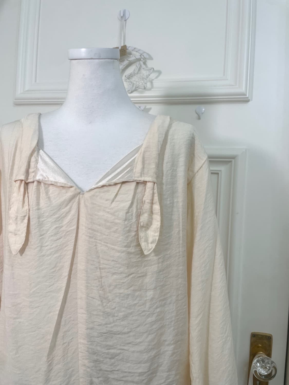 SM2 sheer coral v-neck pleats mori blous 상품이미지6