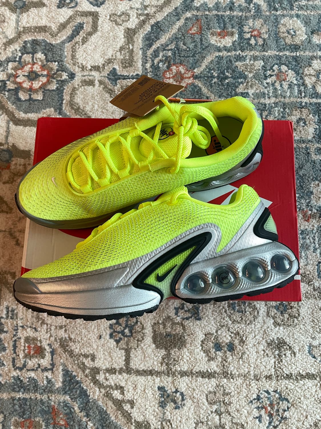 나이키 에어맥스 Dn 블랙 볼트 글로우 (새제품,270) 상품이미지1