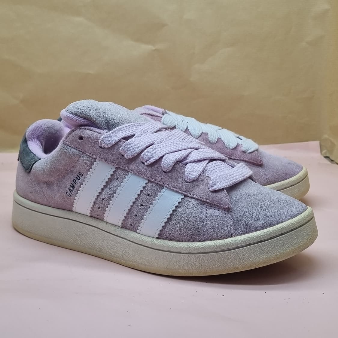 아디다스 캠퍼스 00s 여성스니커즈240 상품이미지1