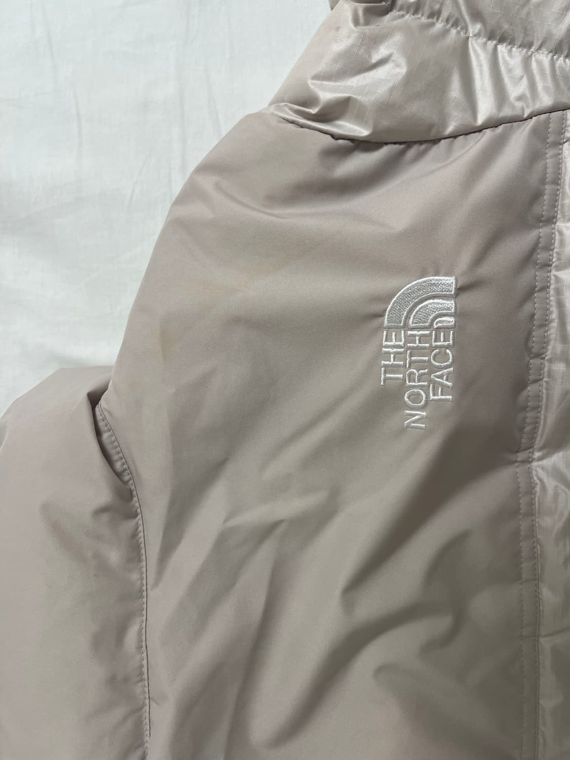 노스페이스 크림베이지 눕시 m 상품이미지5