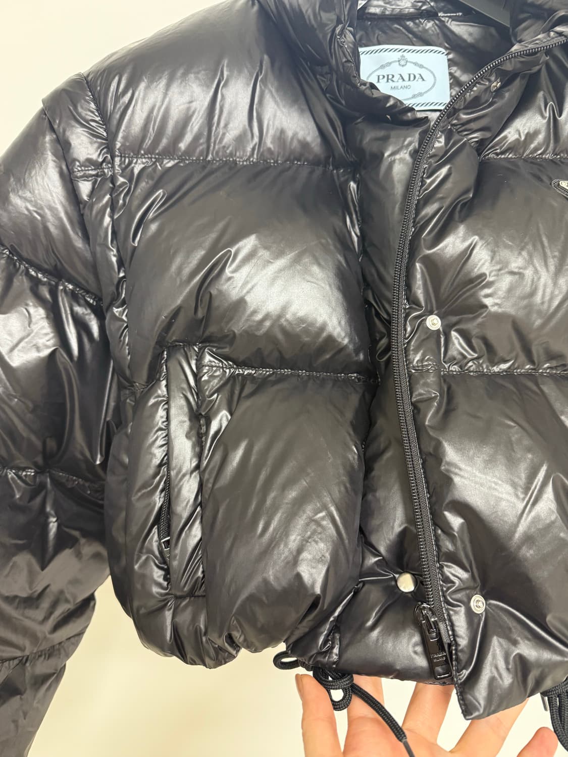프라다 리나일론 푸퍼패딩 상품이미지5