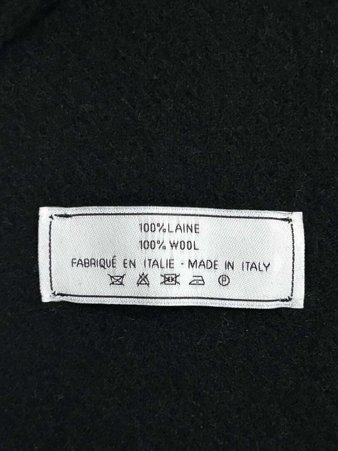 아미 스몰하트 울머플러 블랙 상품이미지2