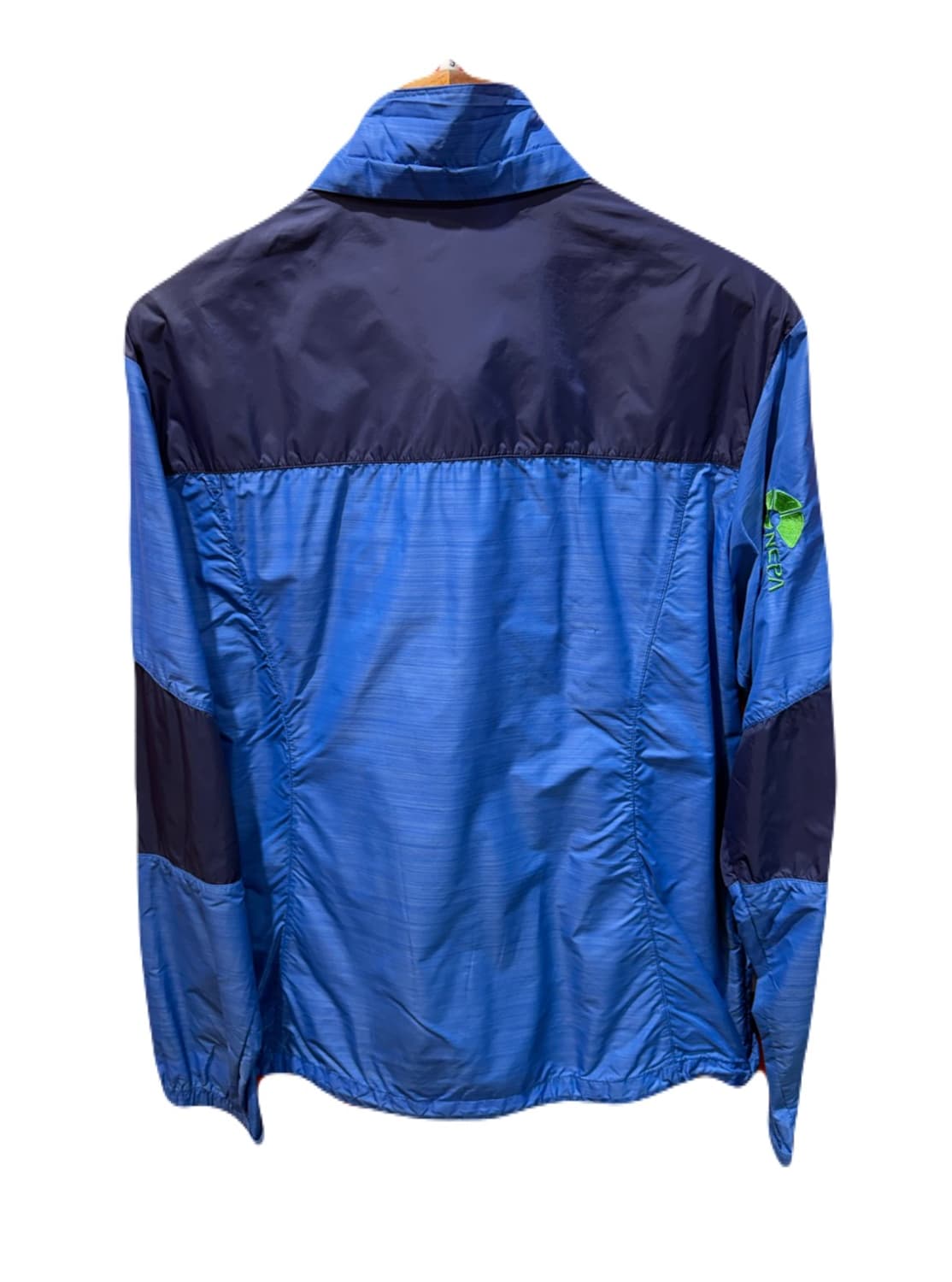 네파 바람막이 상품이미지2