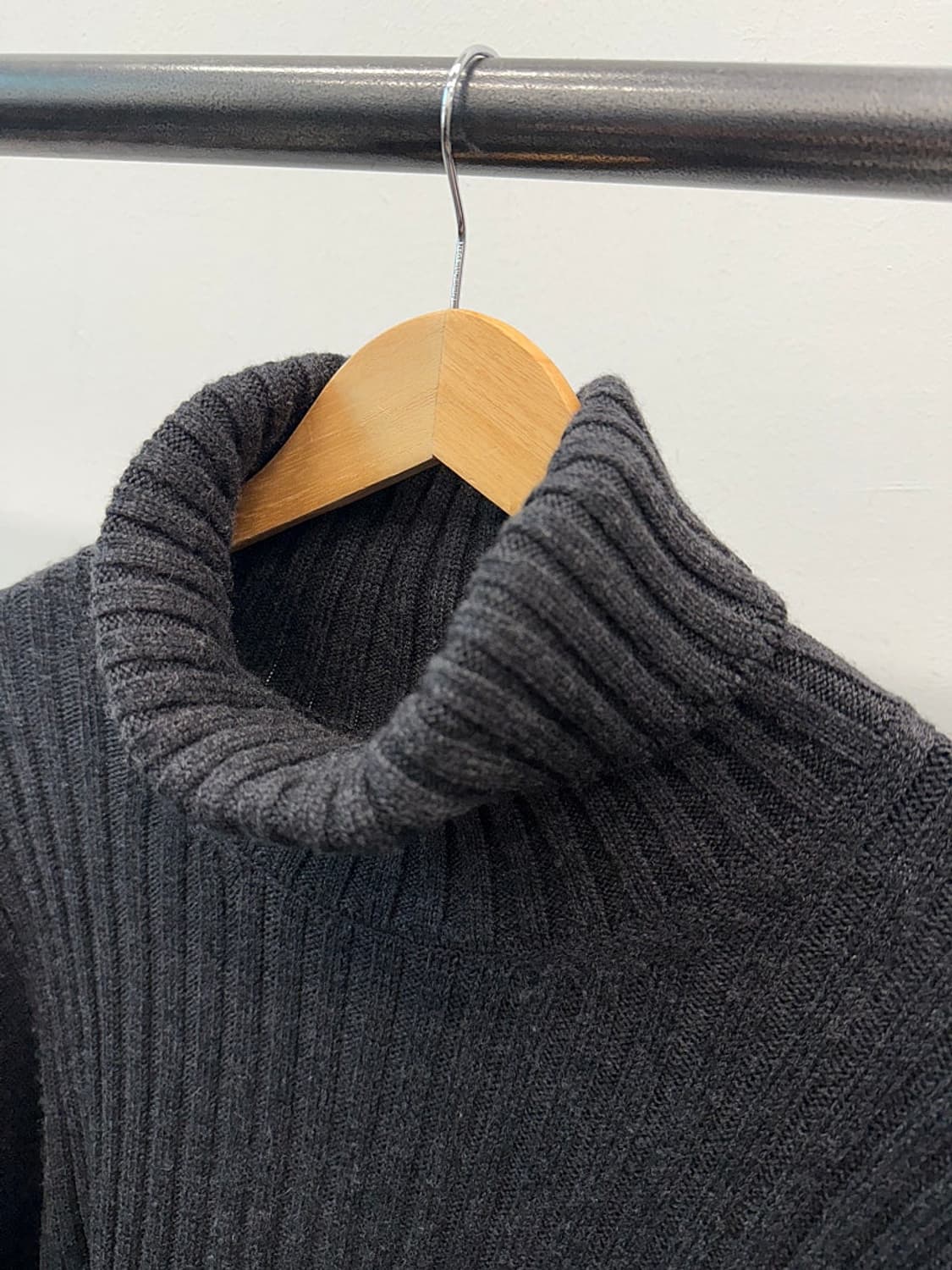 105) 시스템옴므 오버 터틀넥 니트  상품이미지3