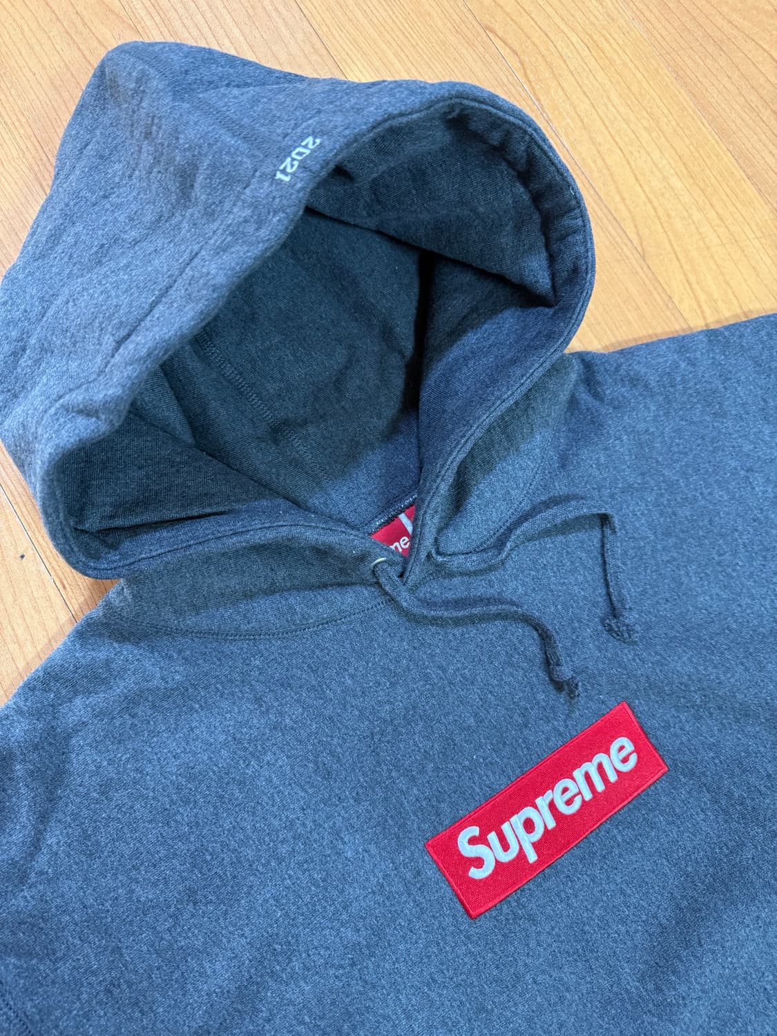 슈프림 21FW 박스로고 후드 스웨이트셔츠 상품이미지4