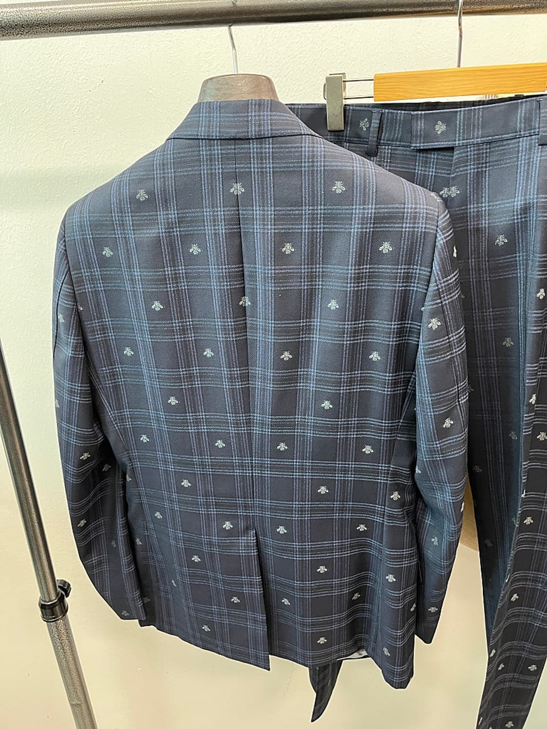 슬림100,32) 구찌 꿀벌 슈트 상품이미지5