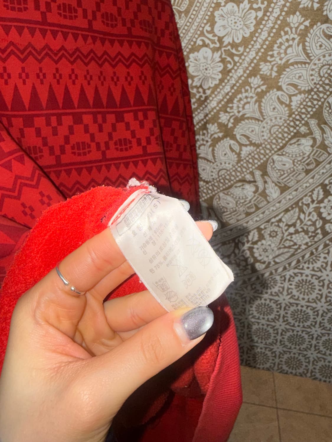 Sakun 사쿤 패턴 레드 맨투맨 상품이미지5