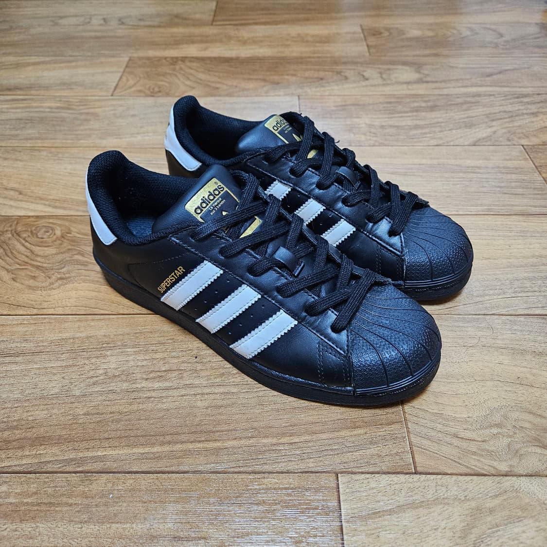 아디다스 슈퍼스타 240 상품이미지3