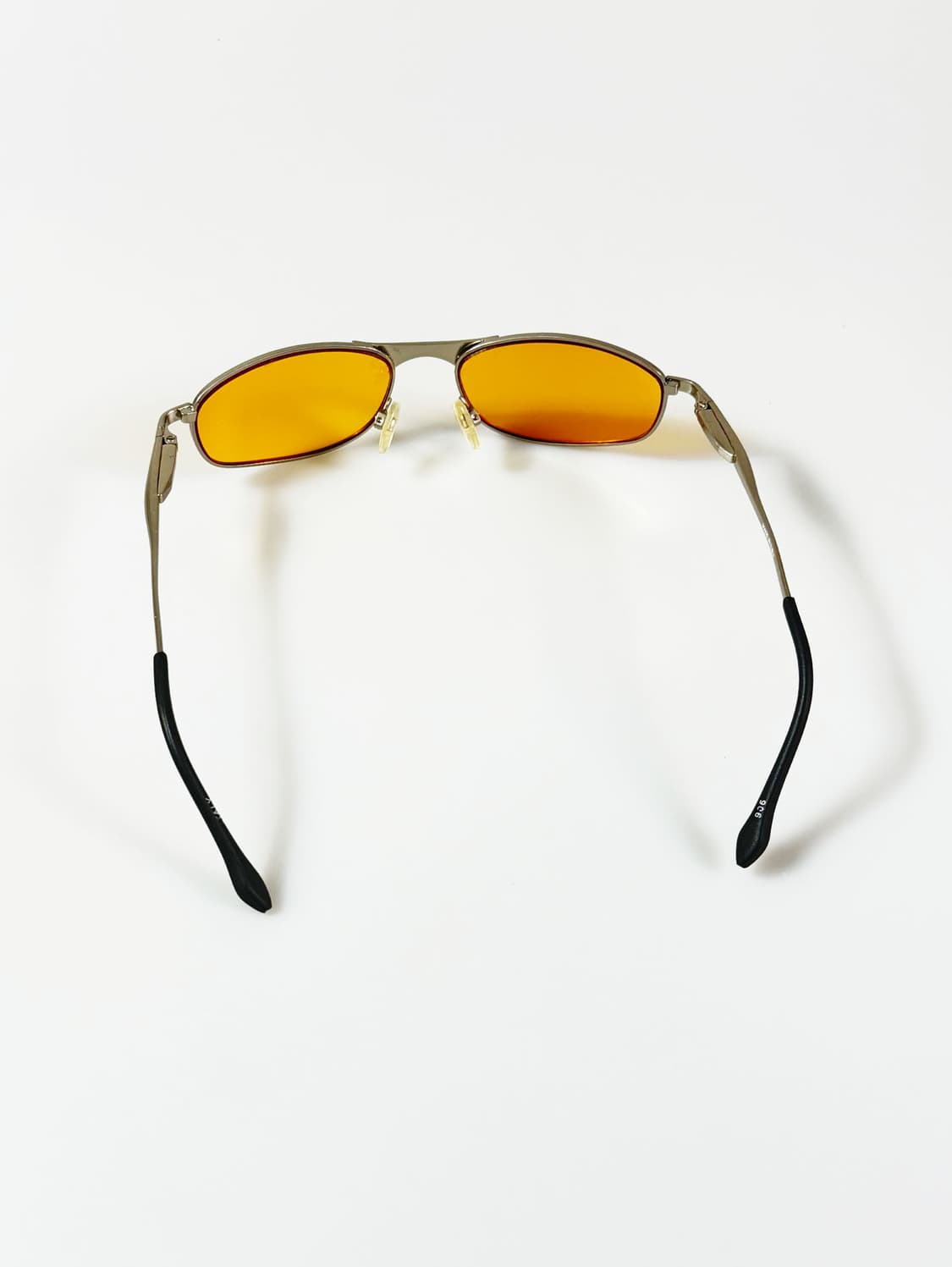 실버 슬림 스퀘어 메탈 프레임 빈티지 틴트 선글라스 상품이미지5