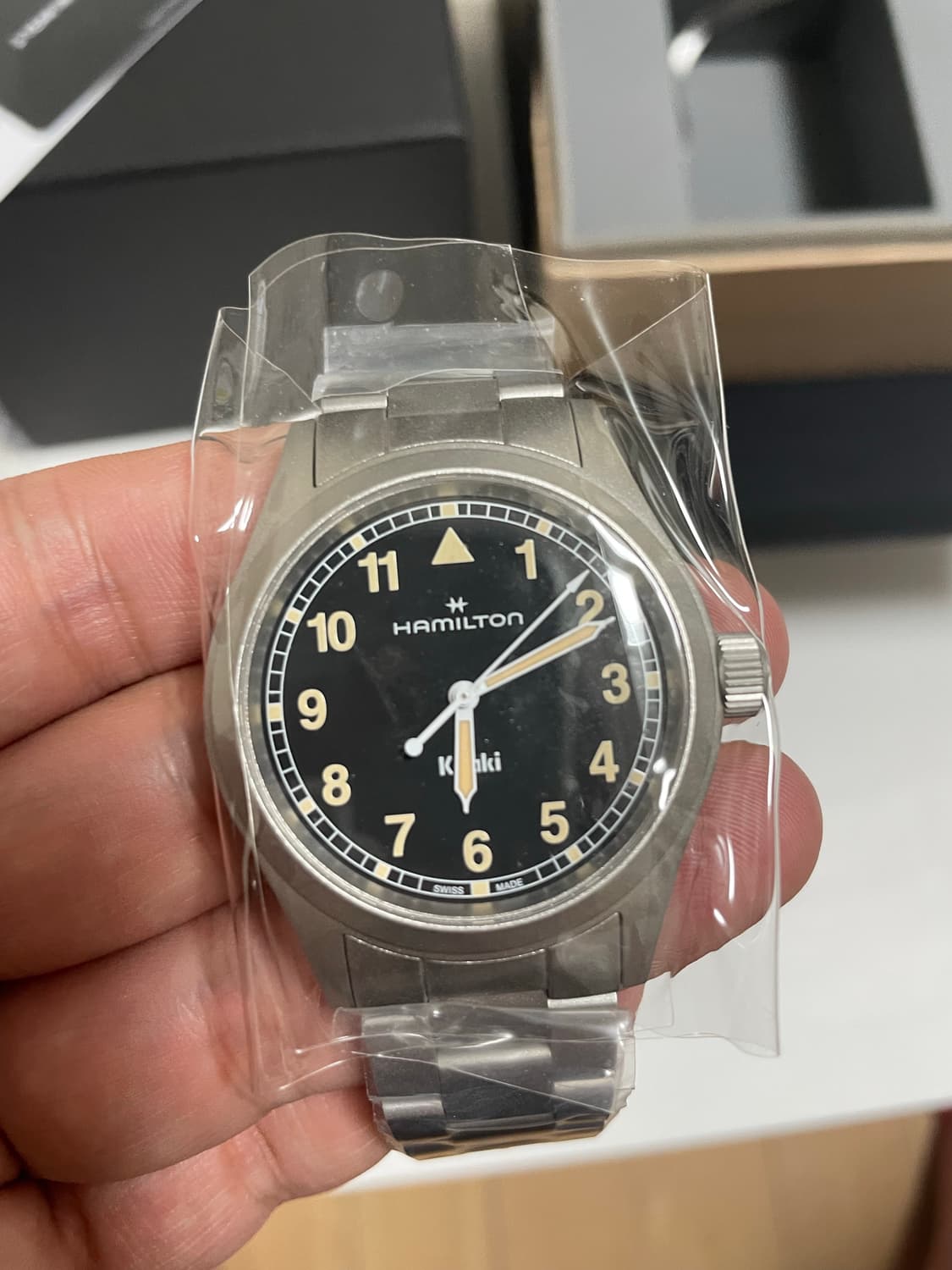 해밀턴 카키필드 38 블랙 쿼츠 새제품 상품이미지3