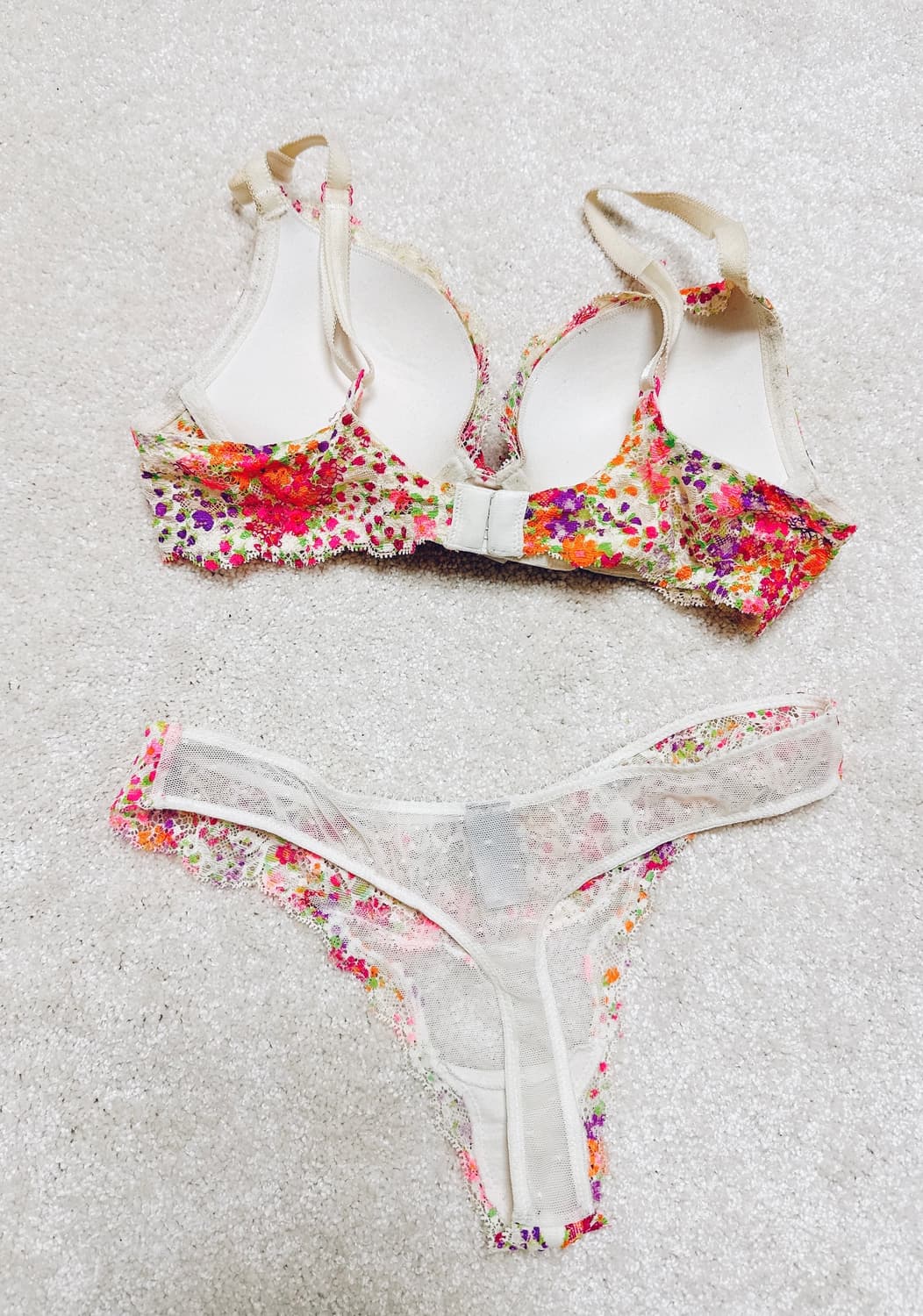 [새상품] 빅토리아시크릿 드림엔젤 플로럴 푸시업 브라 팬티 세트 32B/ 상품이미지3