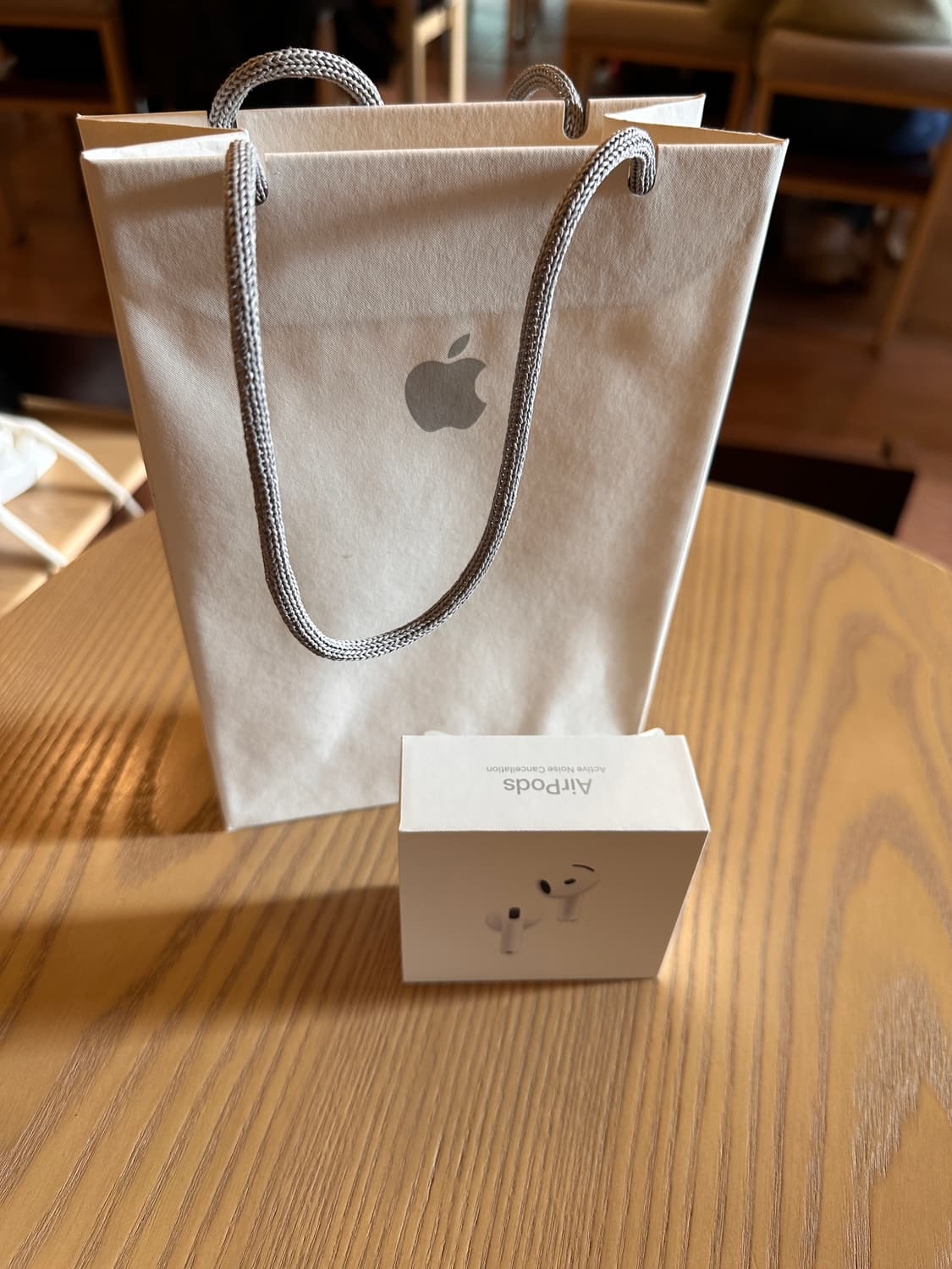 에어팟 4세대 노캔(미사용 새상품) 상품이미지1