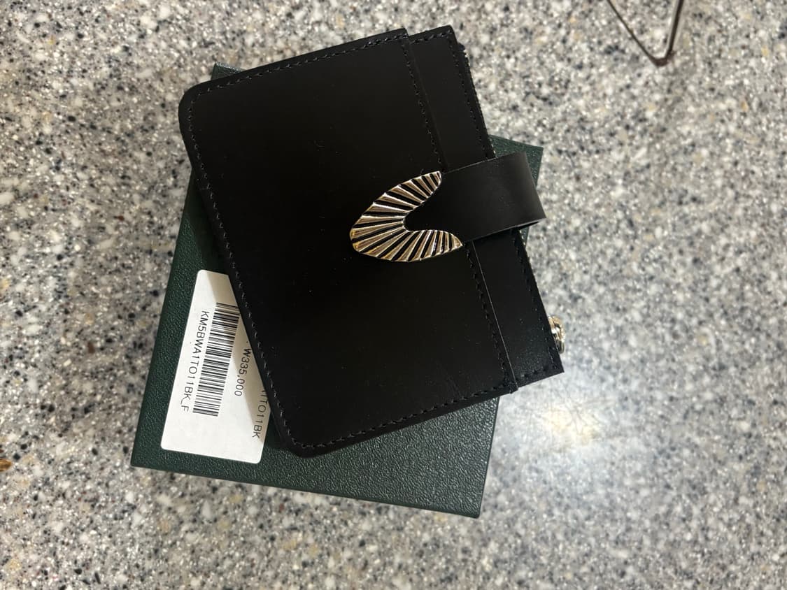 Toga 지갑 새거 상품이미지1