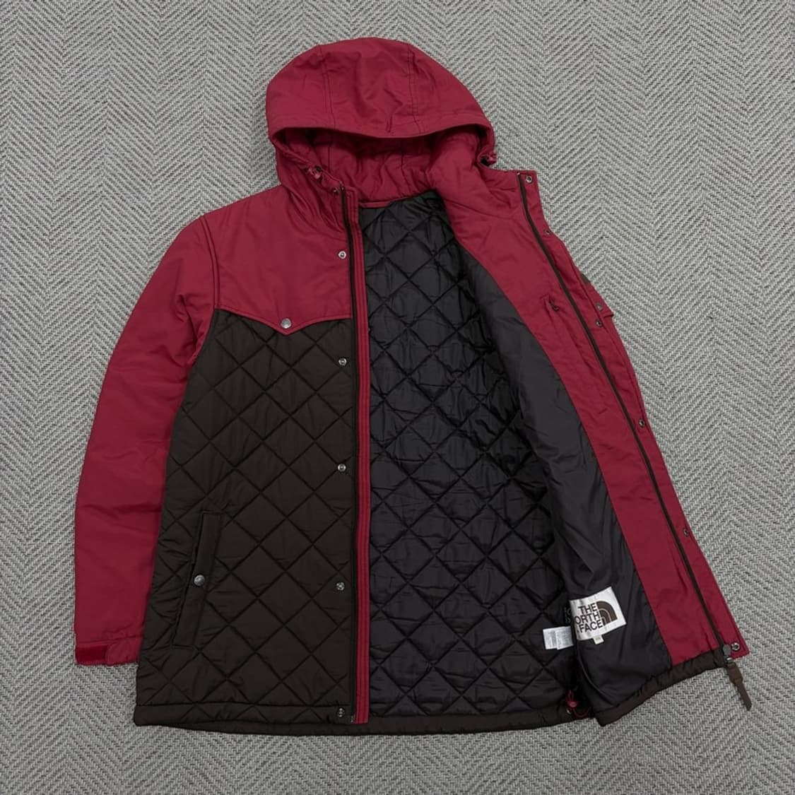 노스페이스 화이트라벨 퀼팅 후드패딩 v2101 상품이미지5