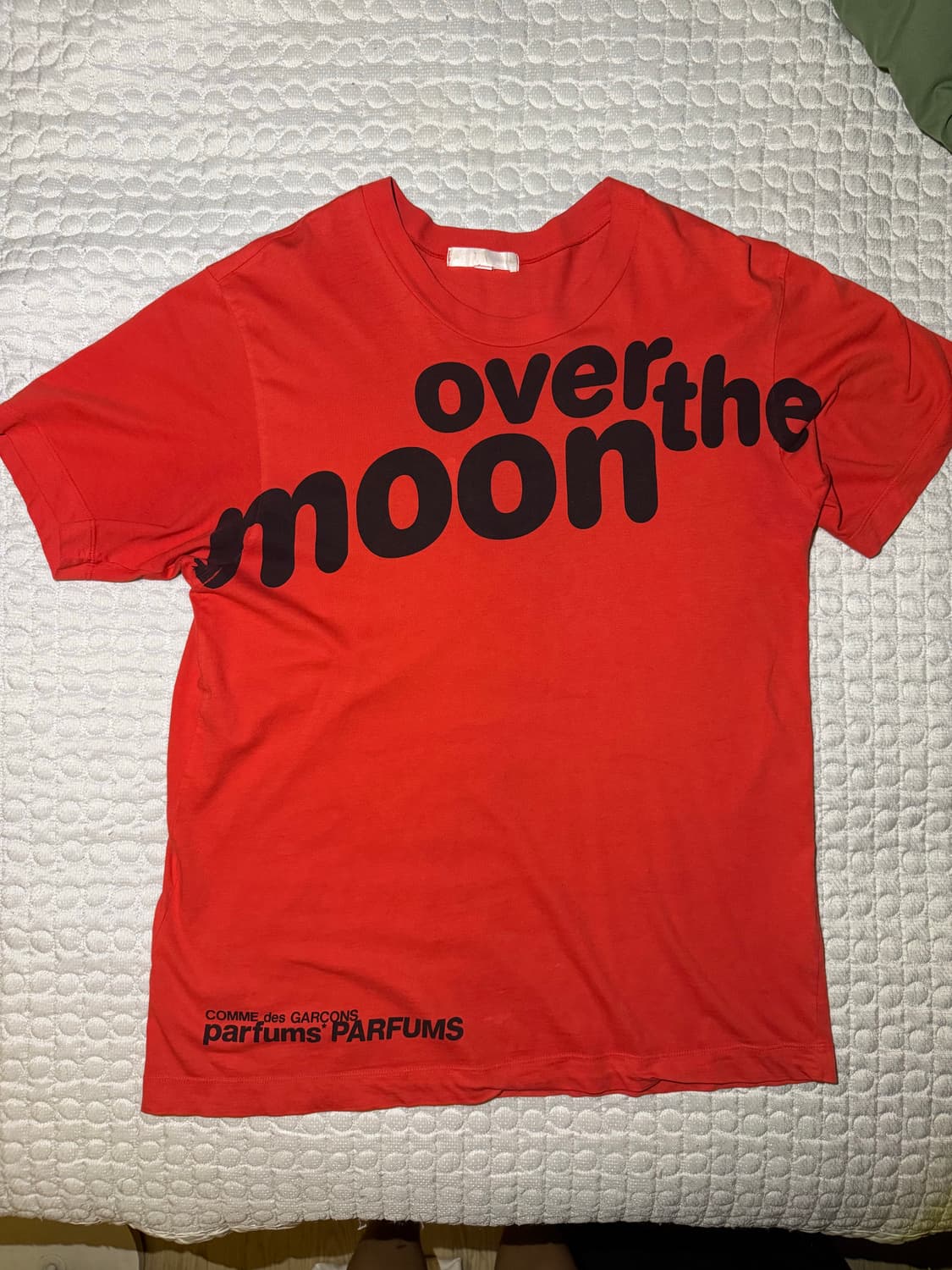 꼼데가르송 퍼퓸 over the moon 티셔츠 상품이미지2