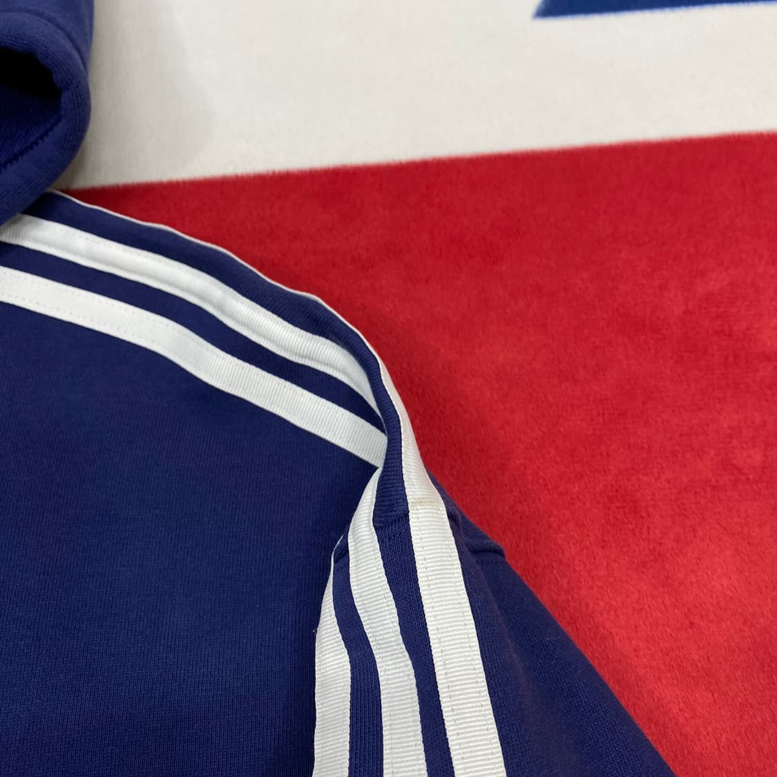 아디다스 크롭 후드티 여성 S  상품이미지4