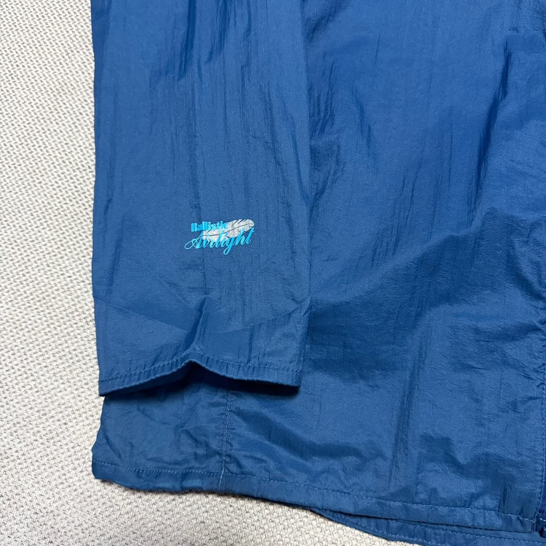 몽벨 초경량 바람막이 상품이미지3