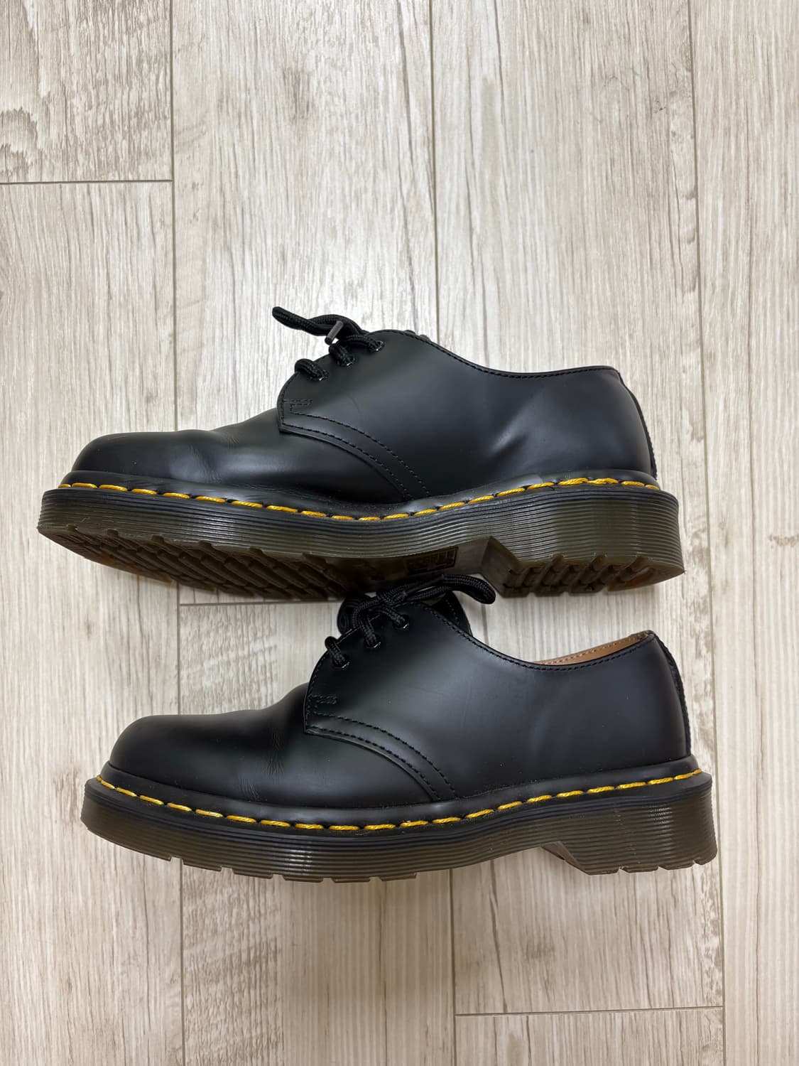 닥터마틴 1461 3홀 스무스 230 상품이미지2