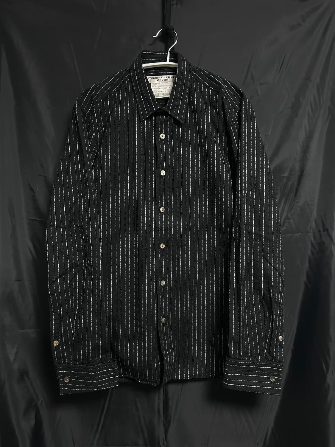 캐서린 햄넷 핀스트라이프 롱커프스 셔츠 상품이미지5