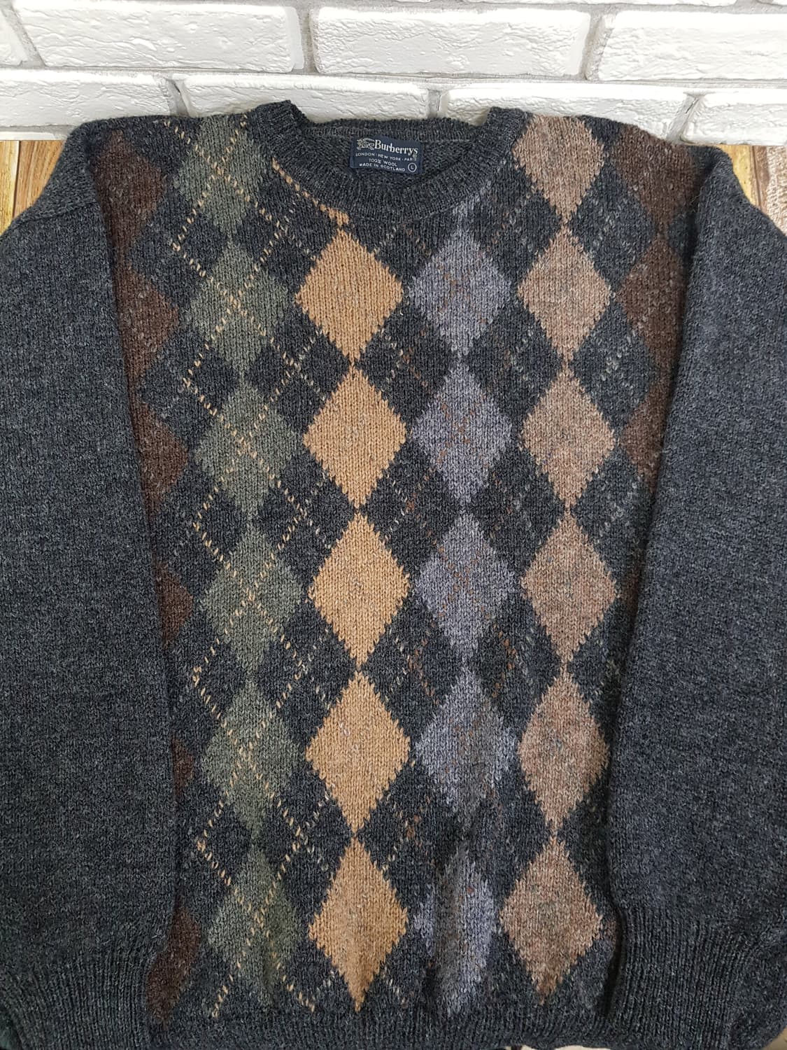 [L/정품] 버버리 아가일 패턴 울 니트 차콜 상품이미지8