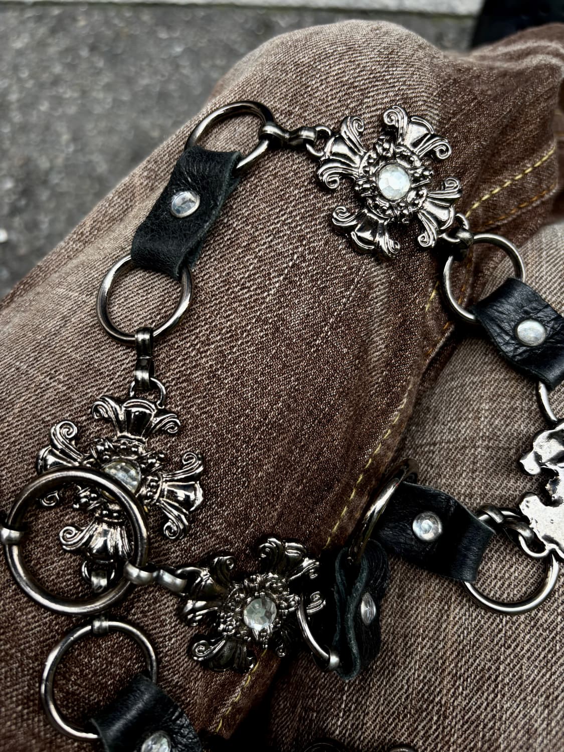 “Vintage” 00’s Mood Cross Cubic Chain Be 상품이미지4