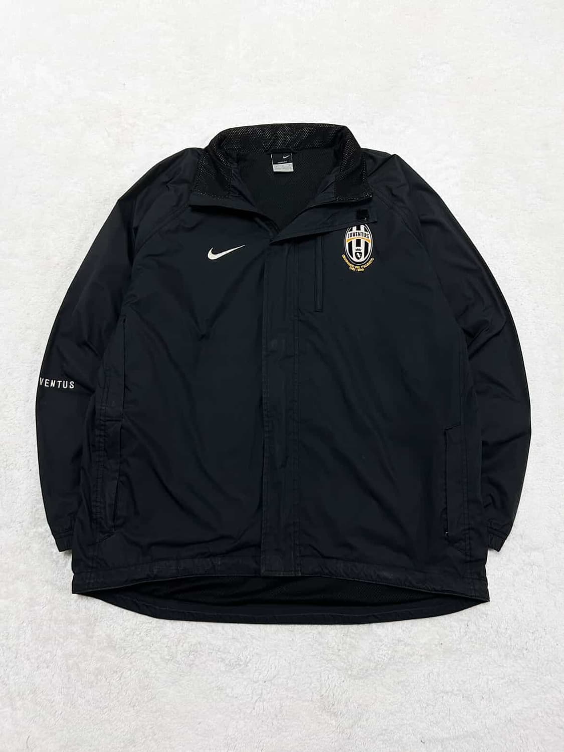 나이키 유벤투스 블랙 바람막이 상품이미지5