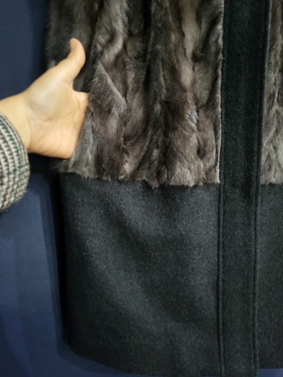 macaw 마코 천연밍크 후드베스트 상품이미지4